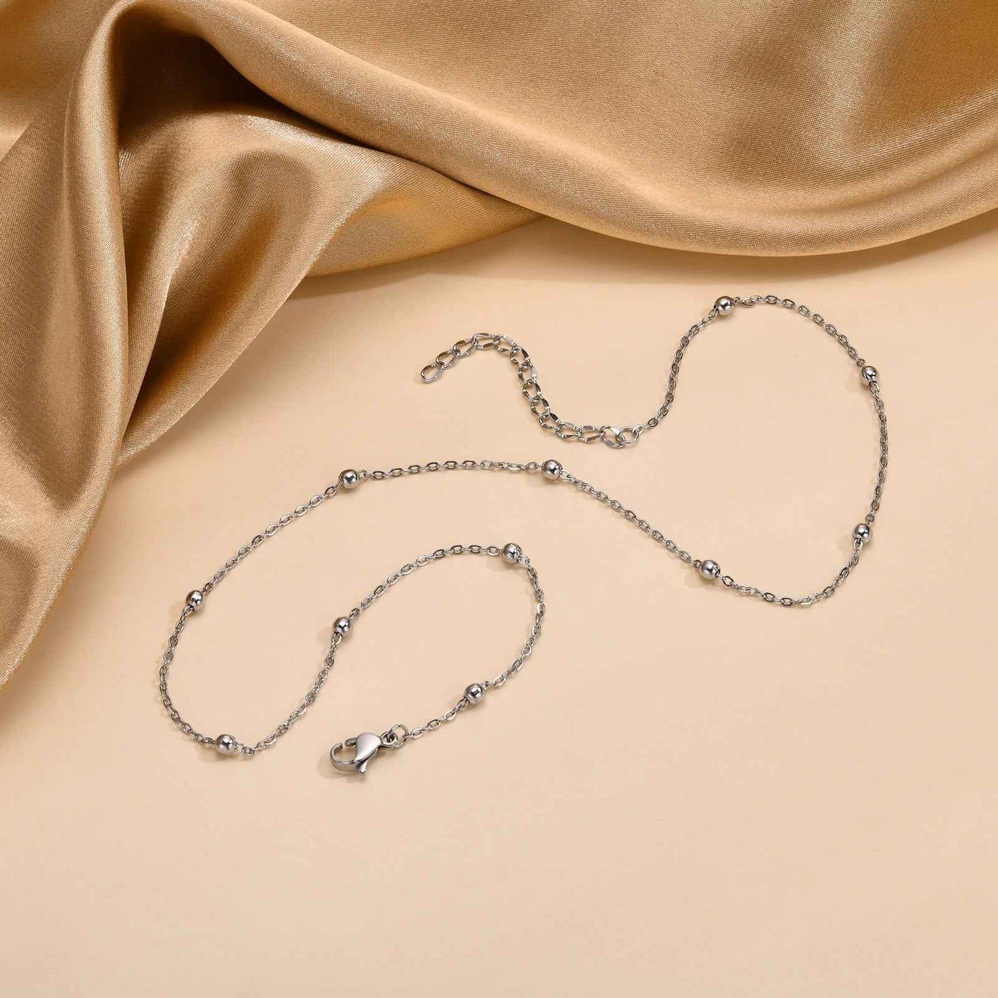 Lumière Bead Necklace - Elegant and Unique Handmade Jewelry