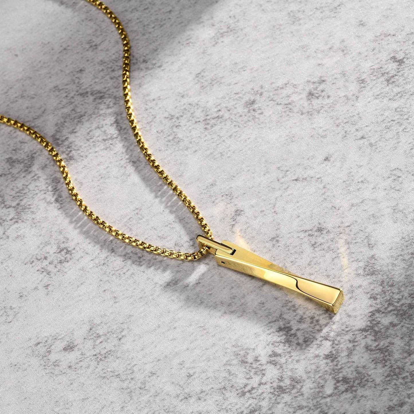 Eterna Mobius Pendant Necklace - Timeless Elegance for Every Occasion