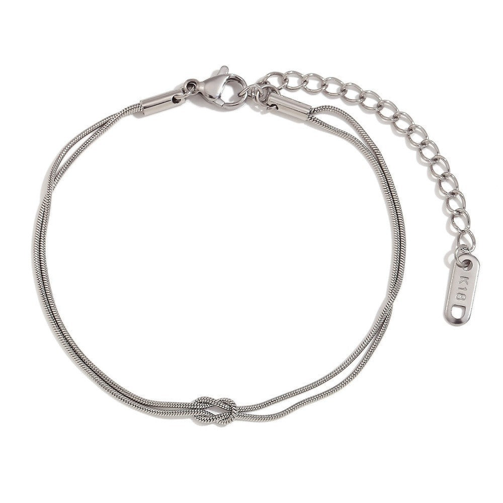 Connected Hearts Knot Bracelet