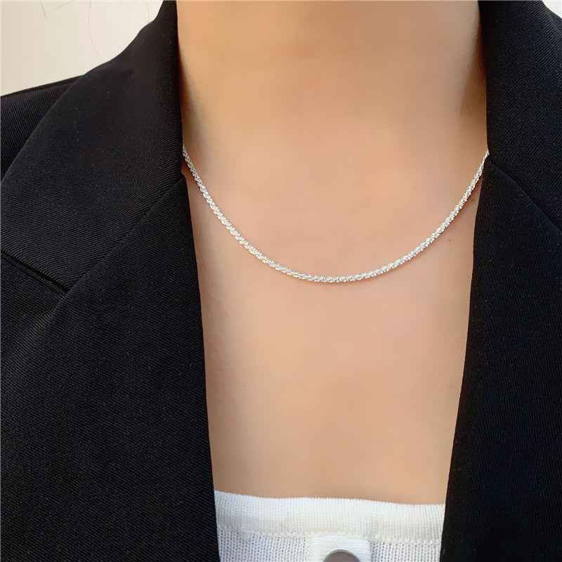 Aureline Necklace - Elegant Ellipse Chain Design for Every Occasion