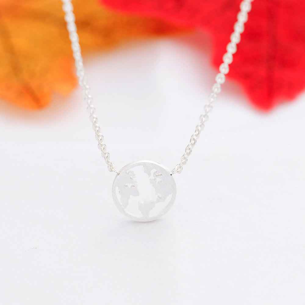 Atlas Circle Pendant Necklace for Timeless Elegance