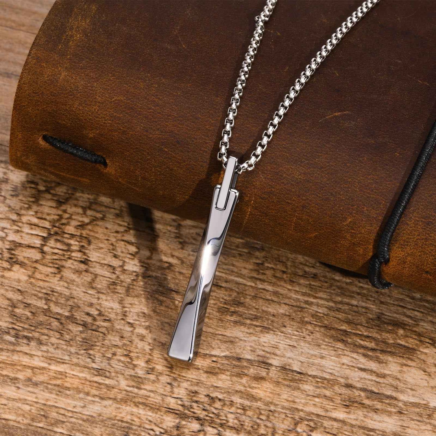 Eterna Mobius Pendant Necklace - Timeless Elegance for Every Occasion