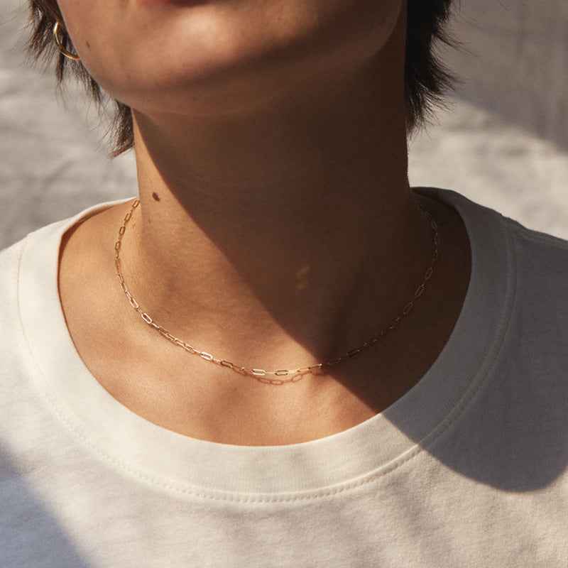Aureline Necklace - Elegant Ellipse Chain Design for Every Occasion
