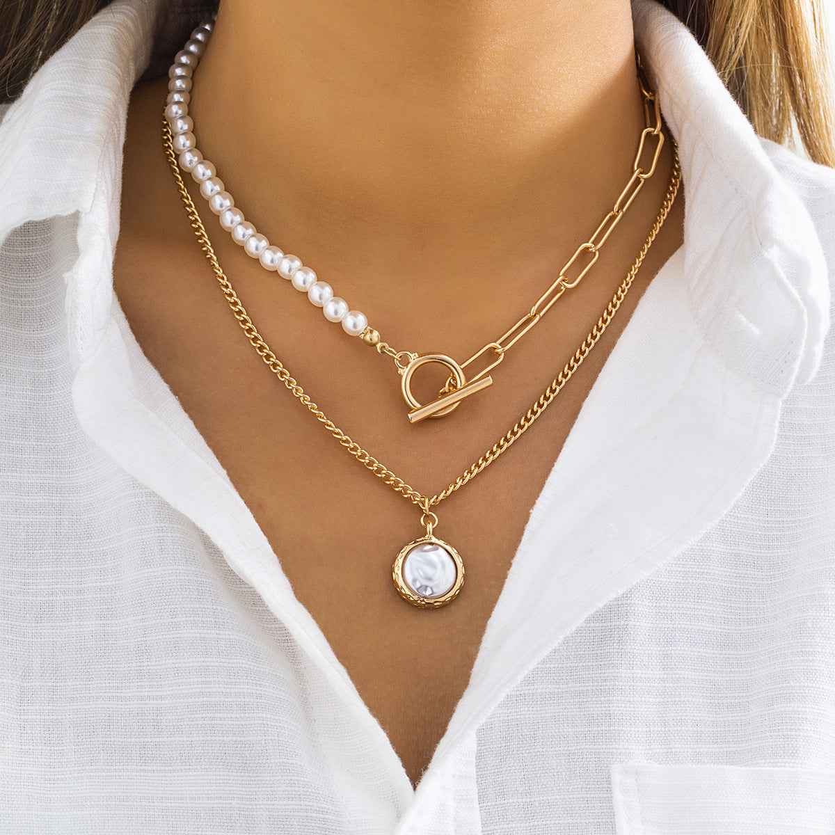Élodie Pearl Layer Necklace - Elegant Multi-Layered Design for Timeless Style