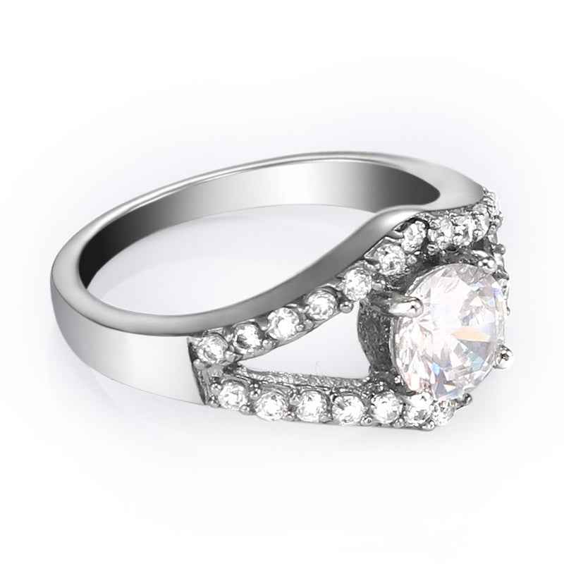 Astre Shine Ring - Elegant and Dazzling Accessory for Every Occasion