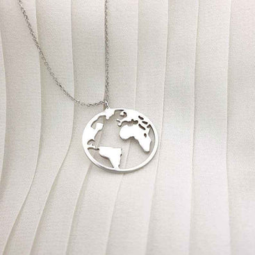 Atlas Circle Pendant Necklace for Timeless Elegance