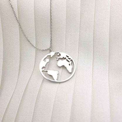 Atlas Circle Pendant Necklace for Timeless Elegance