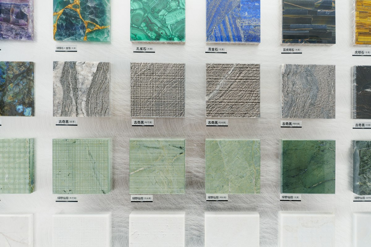 Display of marble and stone material samples